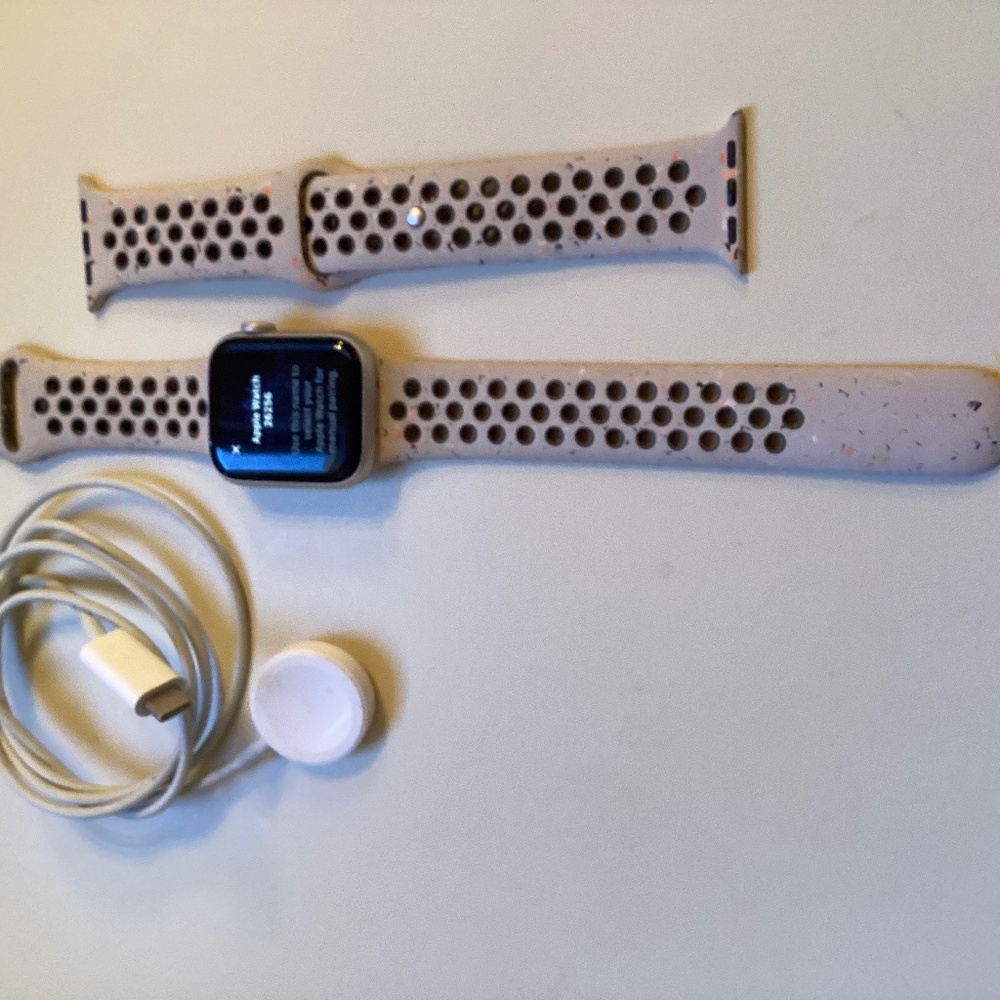 APPLE WATCH 2nd Gen SE